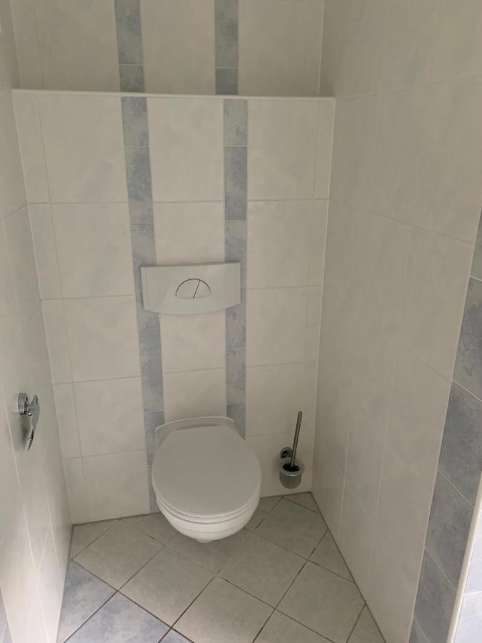 דירות מטרי אין אוסטירול Waldhaeusl מראה חיצוני תמונה